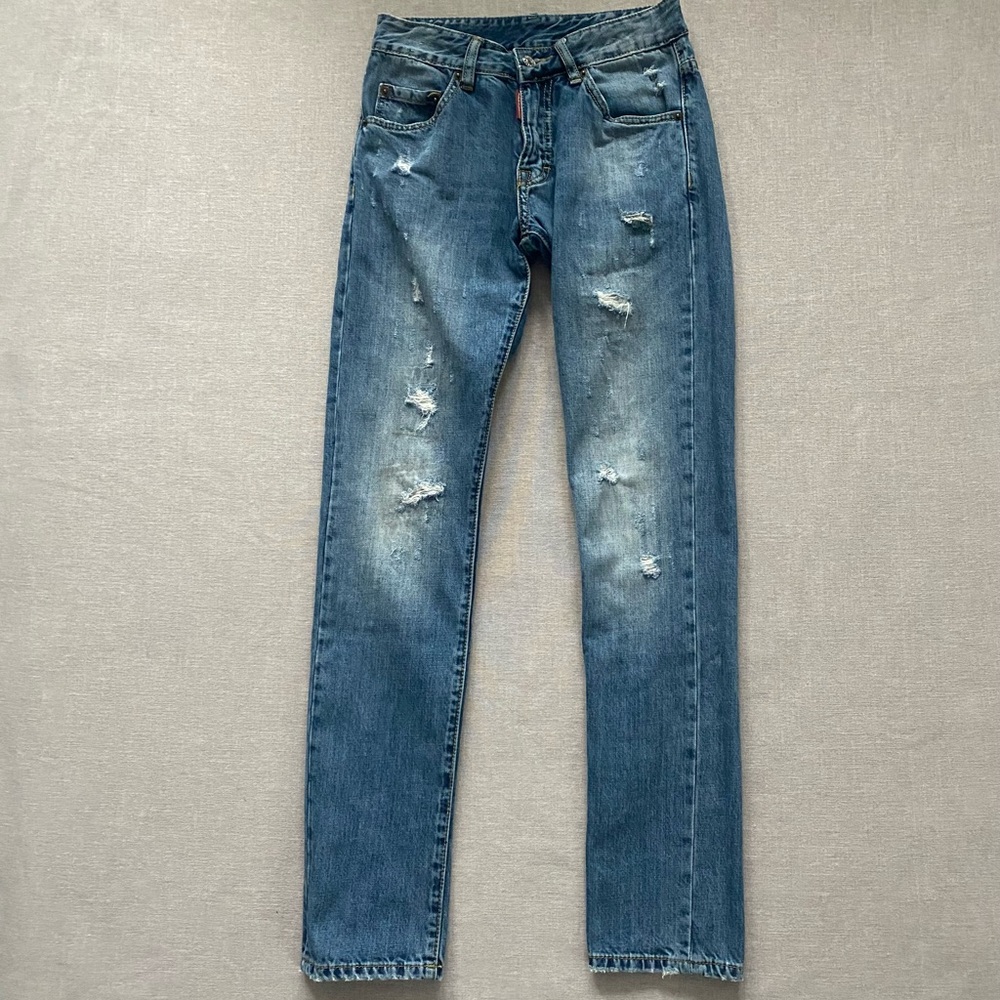 Dsquared2 distressed Y2K celebrity designer blue jeans.